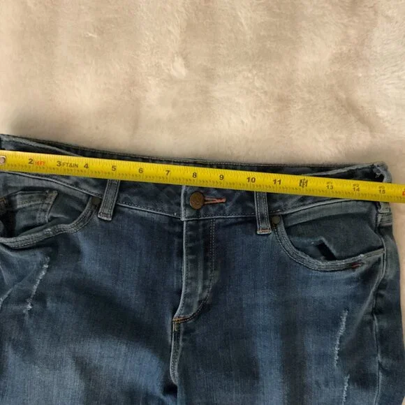 Sundance Women's Embroidered Jeans size 28 - Picture 5 of 12